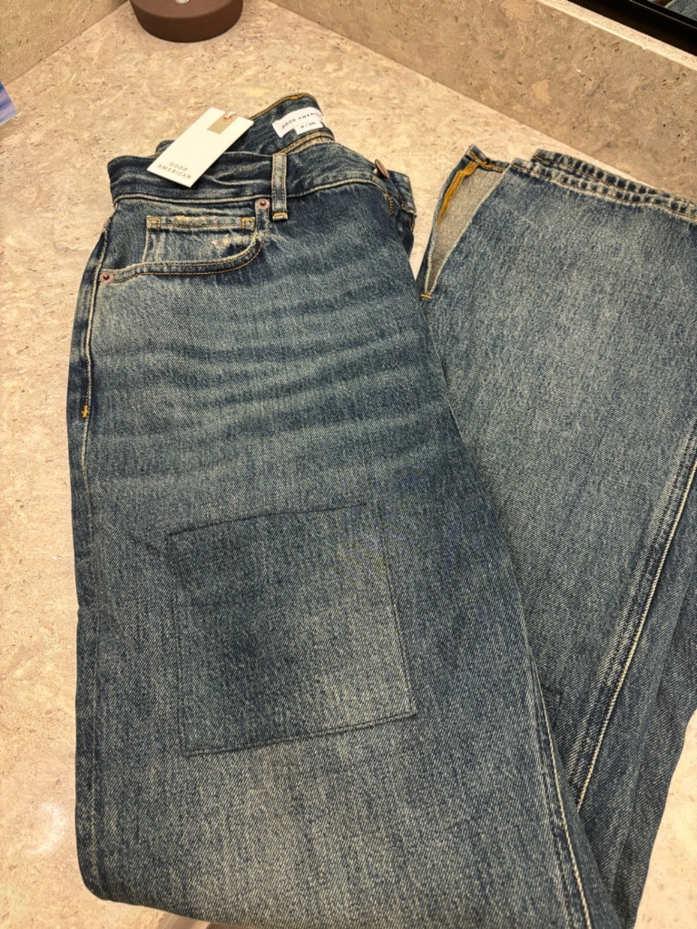 Good American Khloe Jeans - Picture 5 of 10